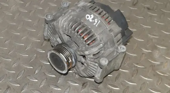 Audi A5 8T 8F Generator/alternator 06E903016D