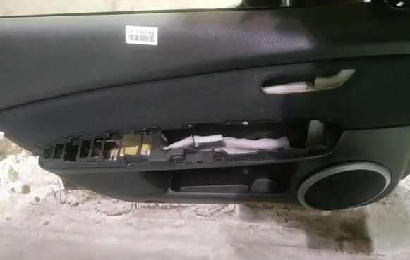 Mazda 6 Front door card panel trim