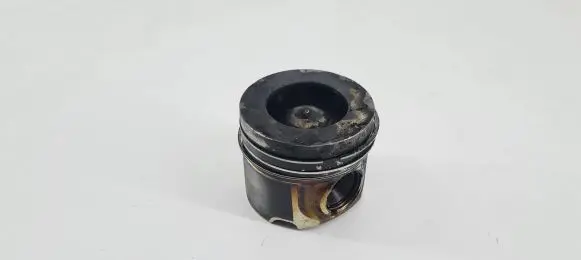 Audi A6 S6 C7 4G Piston 83L136