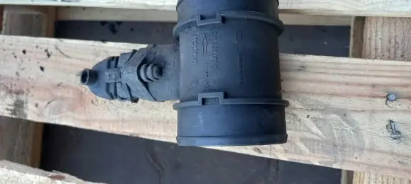 Opel Zafira A Mass air flow meter