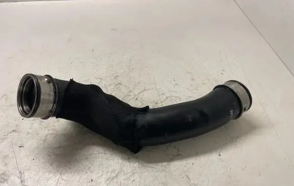 Mercedes-Benz E W211 Intake resonator A2115280182