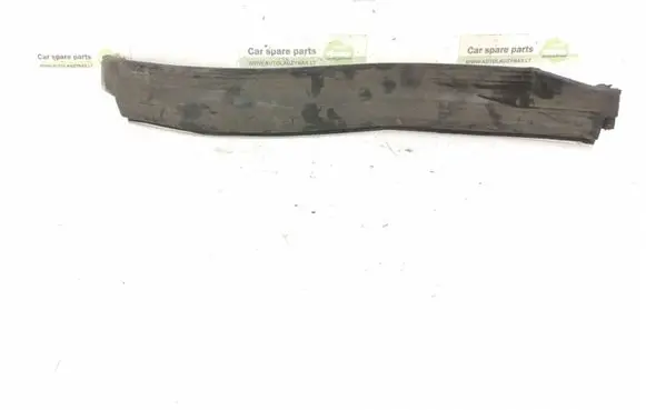 Engine bonnet/hood sound/heat insulation