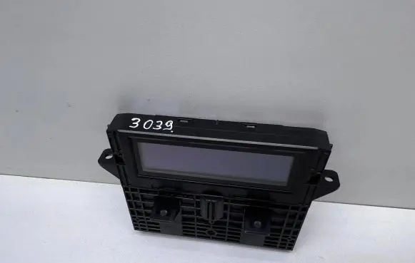 Volvo XC60 Screen/display/small screen 30772584 10W09E04 M8093100016