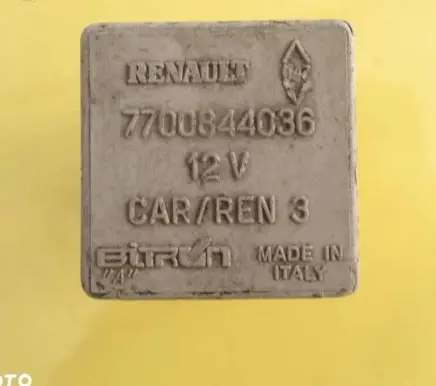 Renault Laguna I Other relay 7700844036
