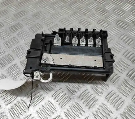 Volkswagen Taigo Current control relay 2Q0937548D