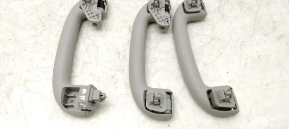 Suzuki SX4 S-Cross A set of handles for the ceiling 