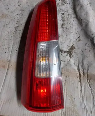 Volvo V70 Rear/tail lights 9154493