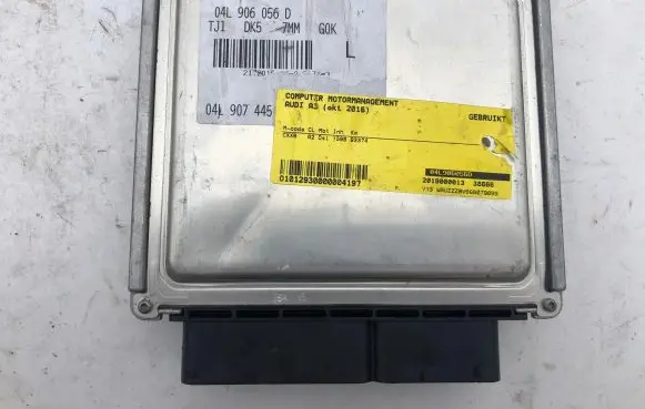 Audi A3 S3 8V Other control units/modules 04L906056D 04L907445B