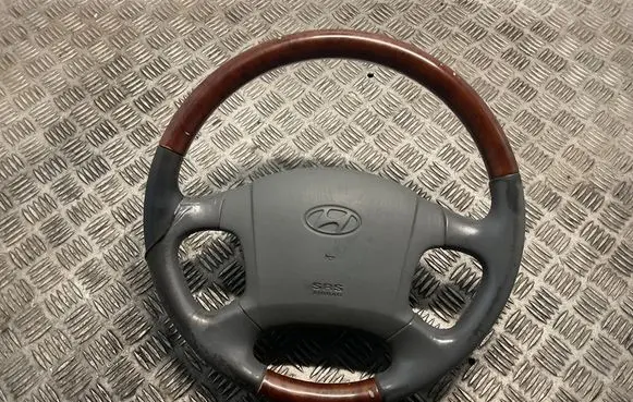 Hyundai Terracan Steering wheel