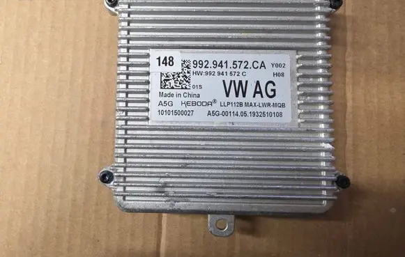 Volkswagen PASSAT B8 LED ballast control module 992941572CA