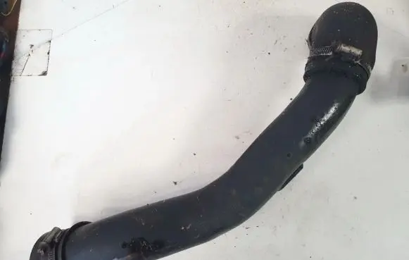 Ford Mondeo Mk III Intercooler hose/pipe