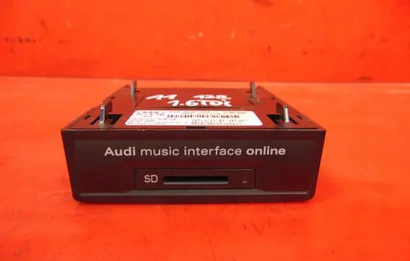 Audi A1 Other devices 8X0035751 LZ9Y
