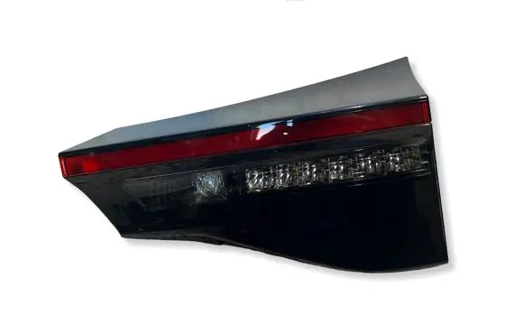Toyota Yaris Cross Tailgate rear/tail lights 815800DB80 FL3529160078 L413114