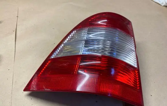 Mercedes-Benz ML W163 Rear/tail lights A1638201964 6060 300103Q1