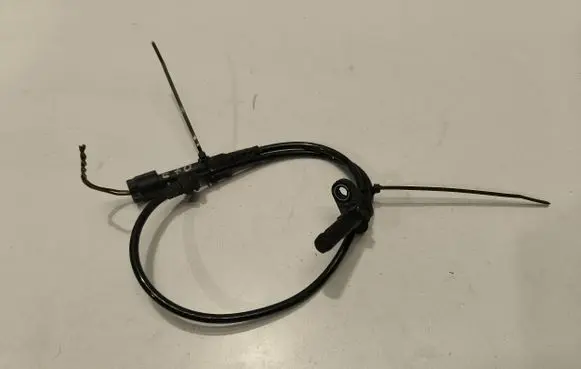 BMW X5M E70 ABS brake wheel speed sensor 6908705