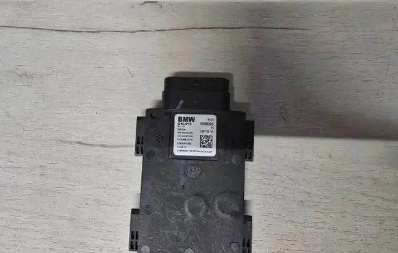 Volkswagen Caddy Parking PDC sensor speaker 688093