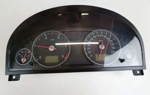 Ford Mondeo Mk III Speedometer (instrument cluster) 3S7F10841