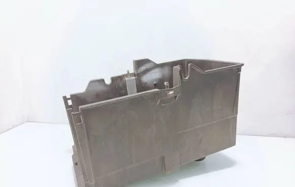 Battery box tray