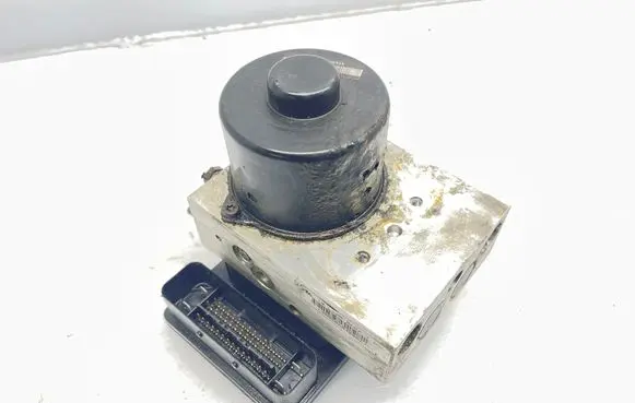 Mercedes-Benz ML W163 ABS Pump A1635450316