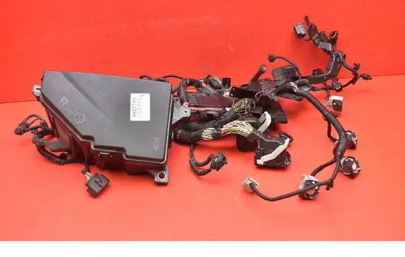 Volvo S90, V90 Fuse box set 31398001