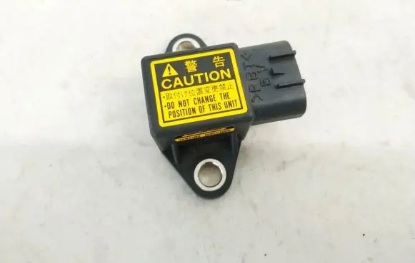 Toyota Land Cruiser (J100) ESP acceleration yaw rate sensor 8944160010