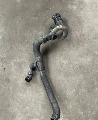 Volvo XC60 Engine coolant pipe/hose 31355201