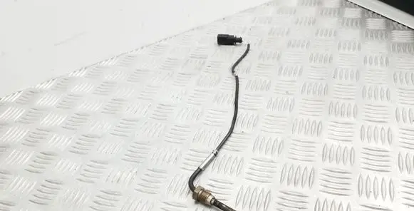 Audi A6 S6 C6 4F Exhaust gas temperature sensor 03L906088AB