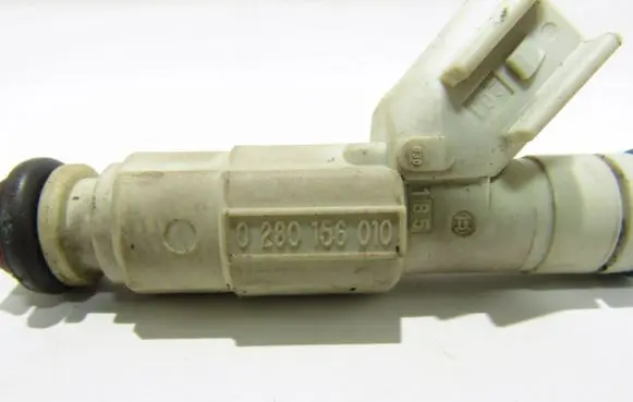 Ford Mondeo Mk III Fuel injector 0280156010