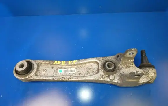 Jaguar XF Front lower control arm/wishbone