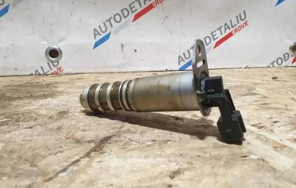 BMW X5 E70 Camshaft vanos timing valve 7585776 11387585776