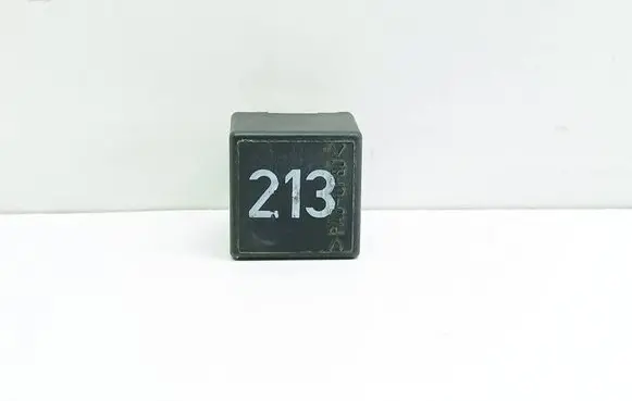 Audi A6 S6 C4 4A Other relay 443951253J