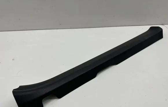 Toyota Camry VIII XV70 Front sill trim cover 6791433170