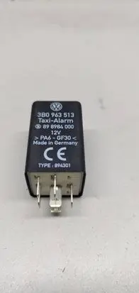 Volkswagen PASSAT B6 Other relay 3B0963513 898984000