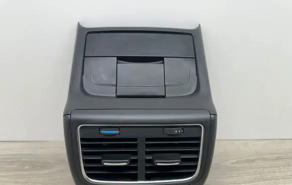 Audi A5 8T 8F Dash center air vent grill 8K0819203