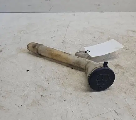 Peugeot 607 Window washer liquid tank fill tube 9629543480