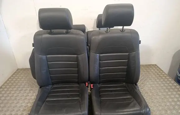 Volkswagen Touareg I Interior set 