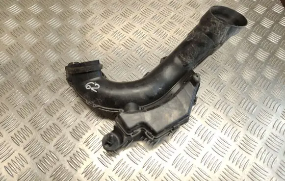 Nissan Pulsar Air intake duct part