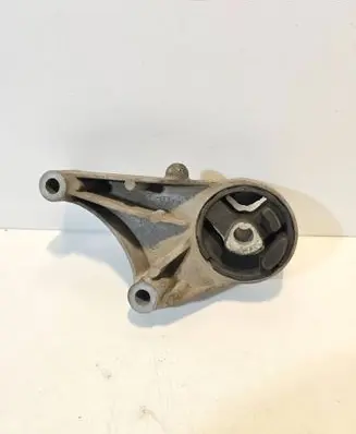 Engine mount bracket