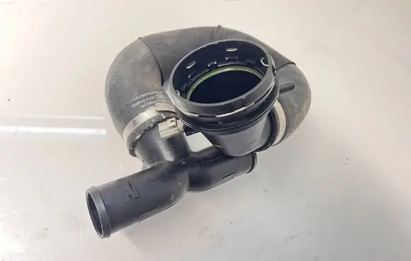 Land Rover Range Rover Sport L494 Intercooler hose/pipe CPLAGK683DB