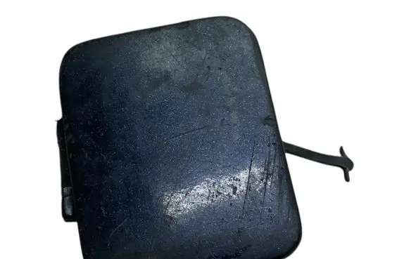BMW 5 E39 Front tow hook cap/cover 81593531