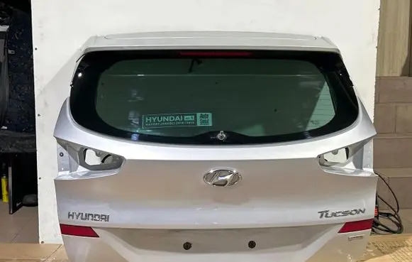 Hyundai Tucson TL Tailgate/trunk/boot lid
