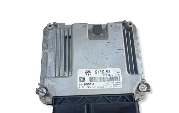Volkswagen PASSAT B6 Engine control unit/module 06J907309 1039S36187 0261S05732