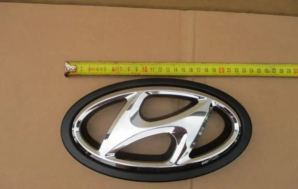 Hyundai i30 Manufacturer badge logo/emblem 86352-G4500