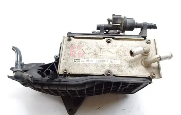 Volkswagen Golf VI Intake manifold 03C145749B