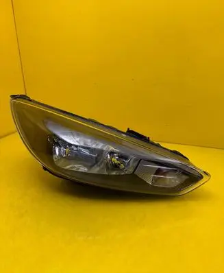 Ford Focus ST Headlight/headlamp F1EB13W029AG