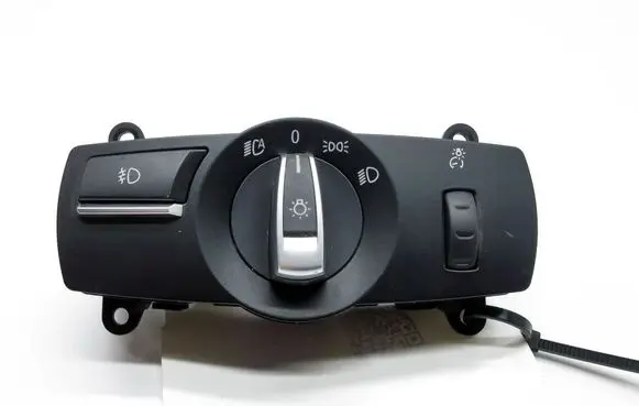 BMW 5 F10 F11 Light switch 6803962