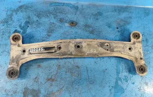 Toyota Camry Rear coil spring 5120606042