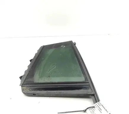 BMW X4 G02 Rear side window 7416544