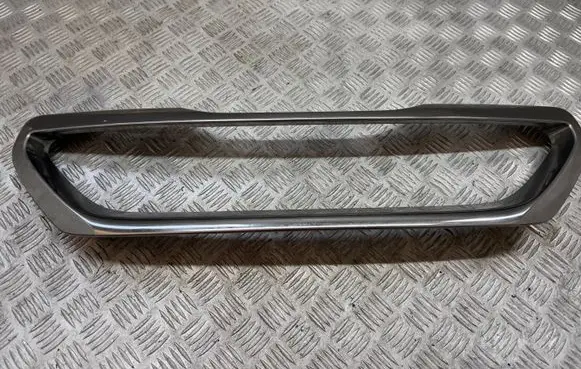 Peugeot 2008 I Front bumper upper radiator grill 9678365777