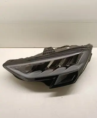 Audi A3 8Y Headlight/headlamp 8Y0941011A